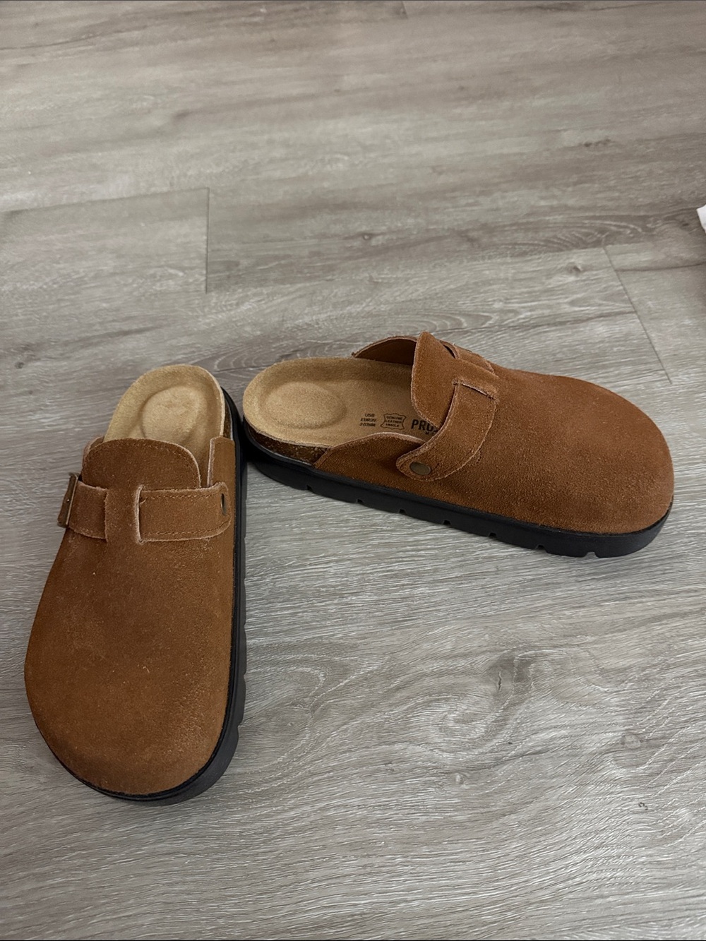 Project Cloud 100% Leather Platform Clogs, Womens, Size 8 NEW without box
